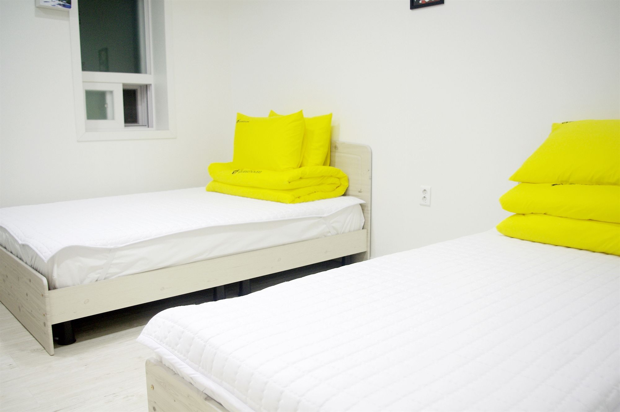 24 Guesthouse Yeosu Exterior photo